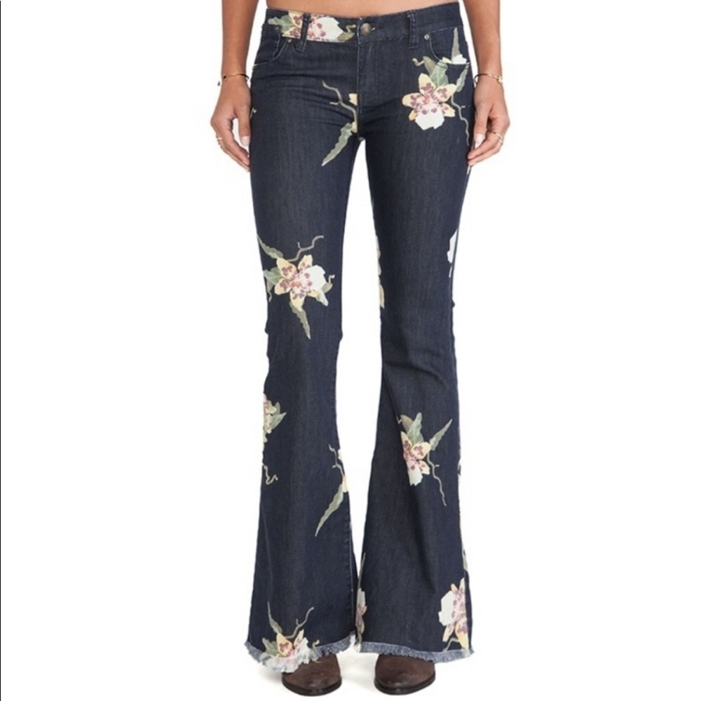 Free People Floral Print Bali Flare Bell Bottom Jeans Boho Bohemian Size 25